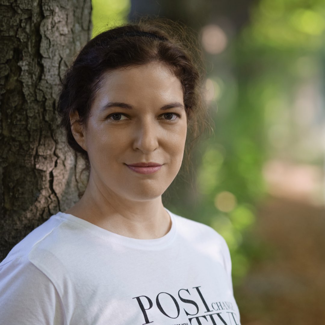 Katharina Riedl Portrait